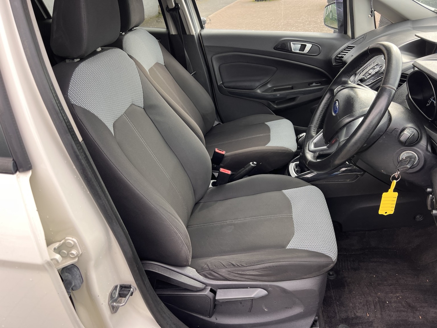 Used Ford Ecosport 2015 for sale - 78183046: Photo 5