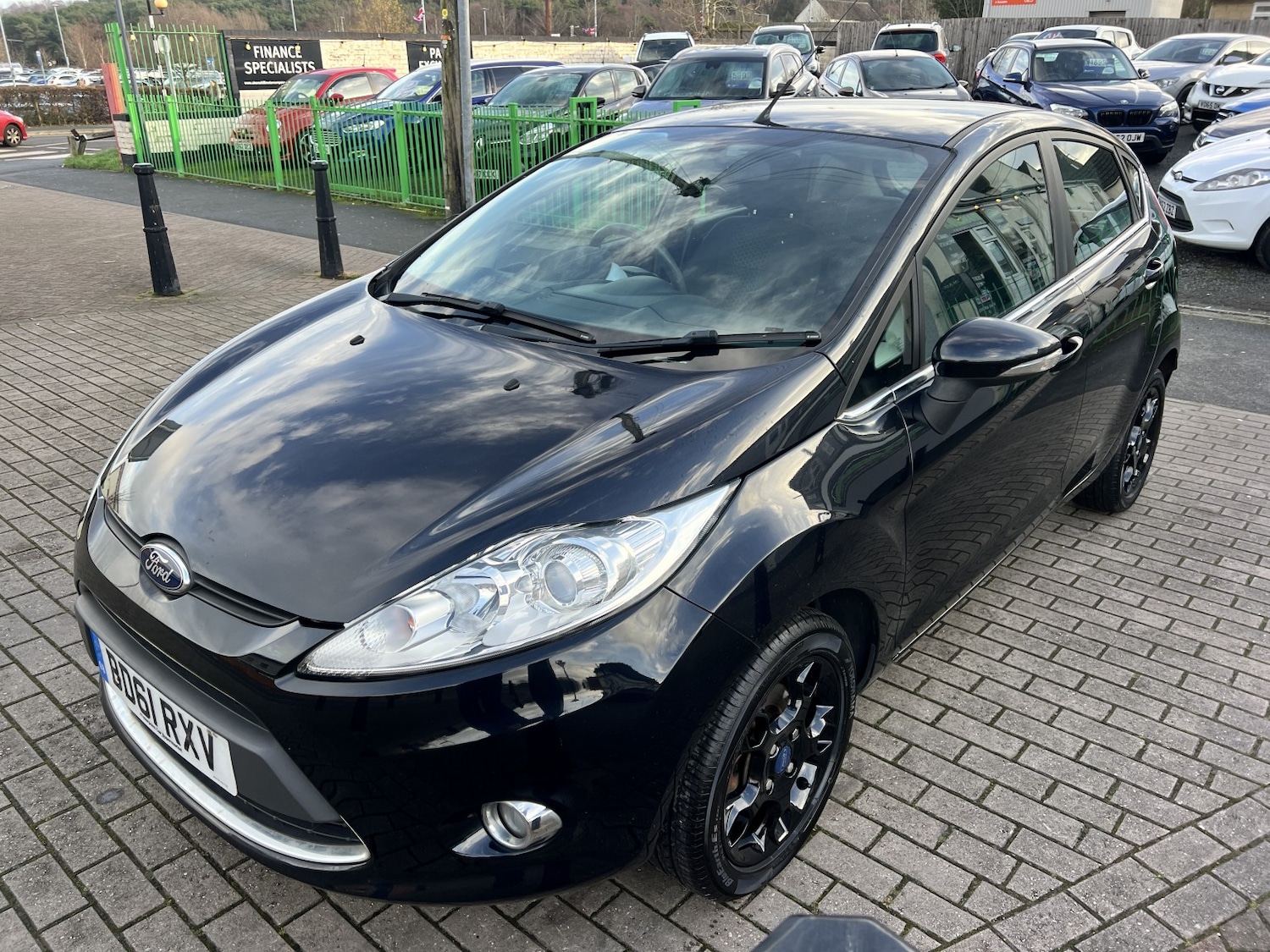 Used Ford Fiesta 2011 for sale - 77118515: Photo 2