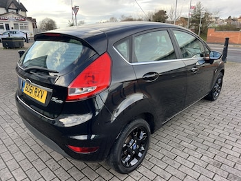 Used Ford Fiesta 2011 for sale - 77118515: Photo