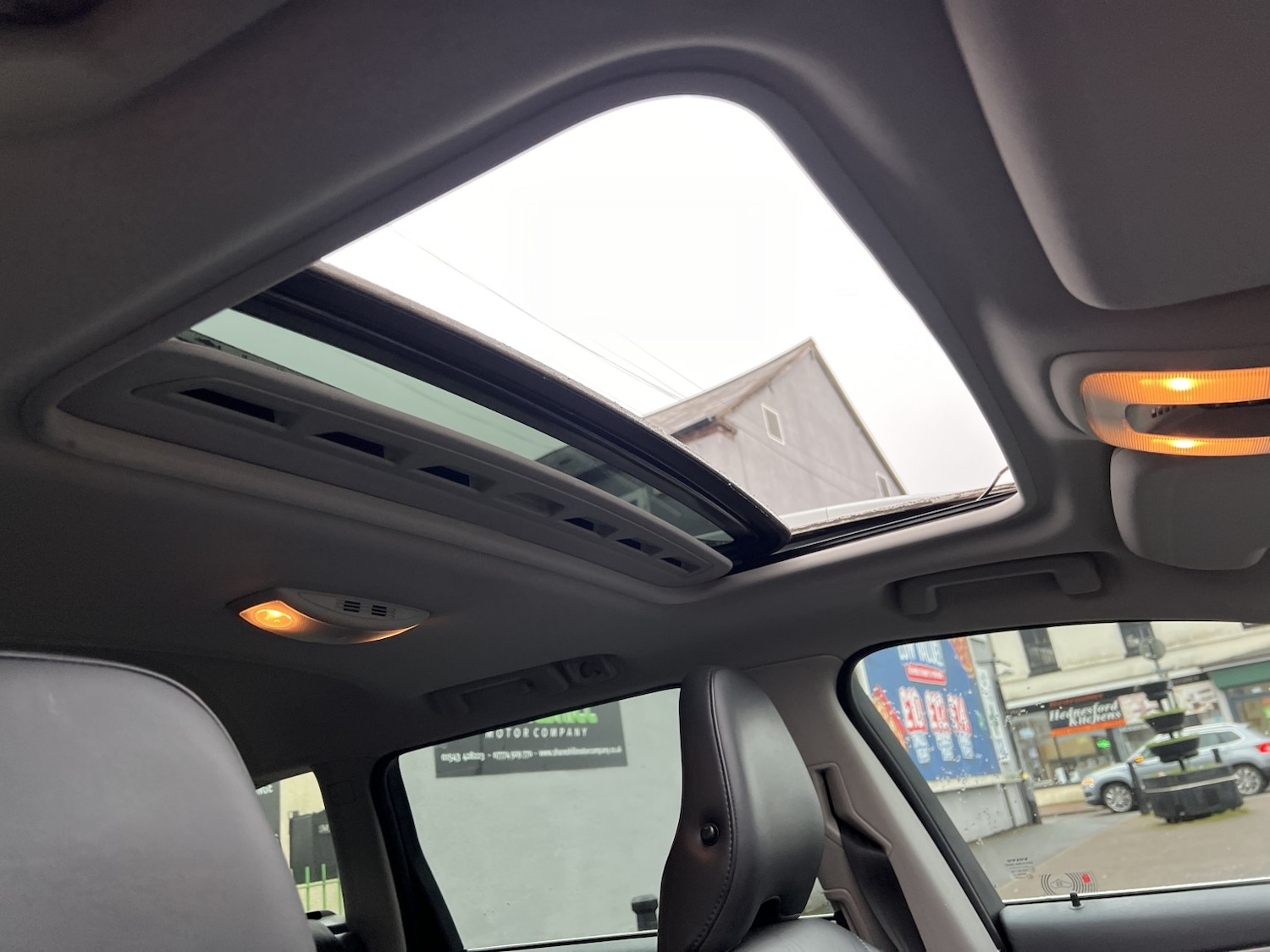 Used Volvo V70 2012 for sale - 77370707: Photo 14