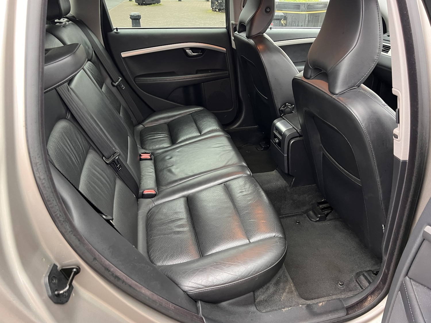 Used Volvo V70 2012 for sale - 77370707: Photo 7