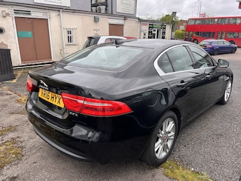 Used Jaguar XE 2016 for sale - 78750492: Photo
