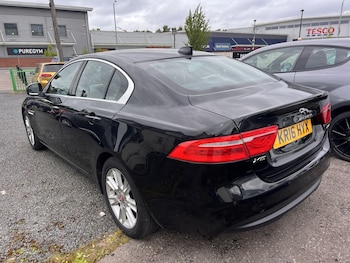 Used Jaguar XE 2016 for sale - 78750492: Photo
