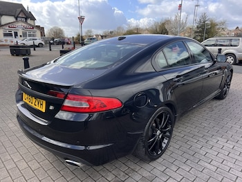 Used Jaguar XF 2010 for sale - 78057062: Photo