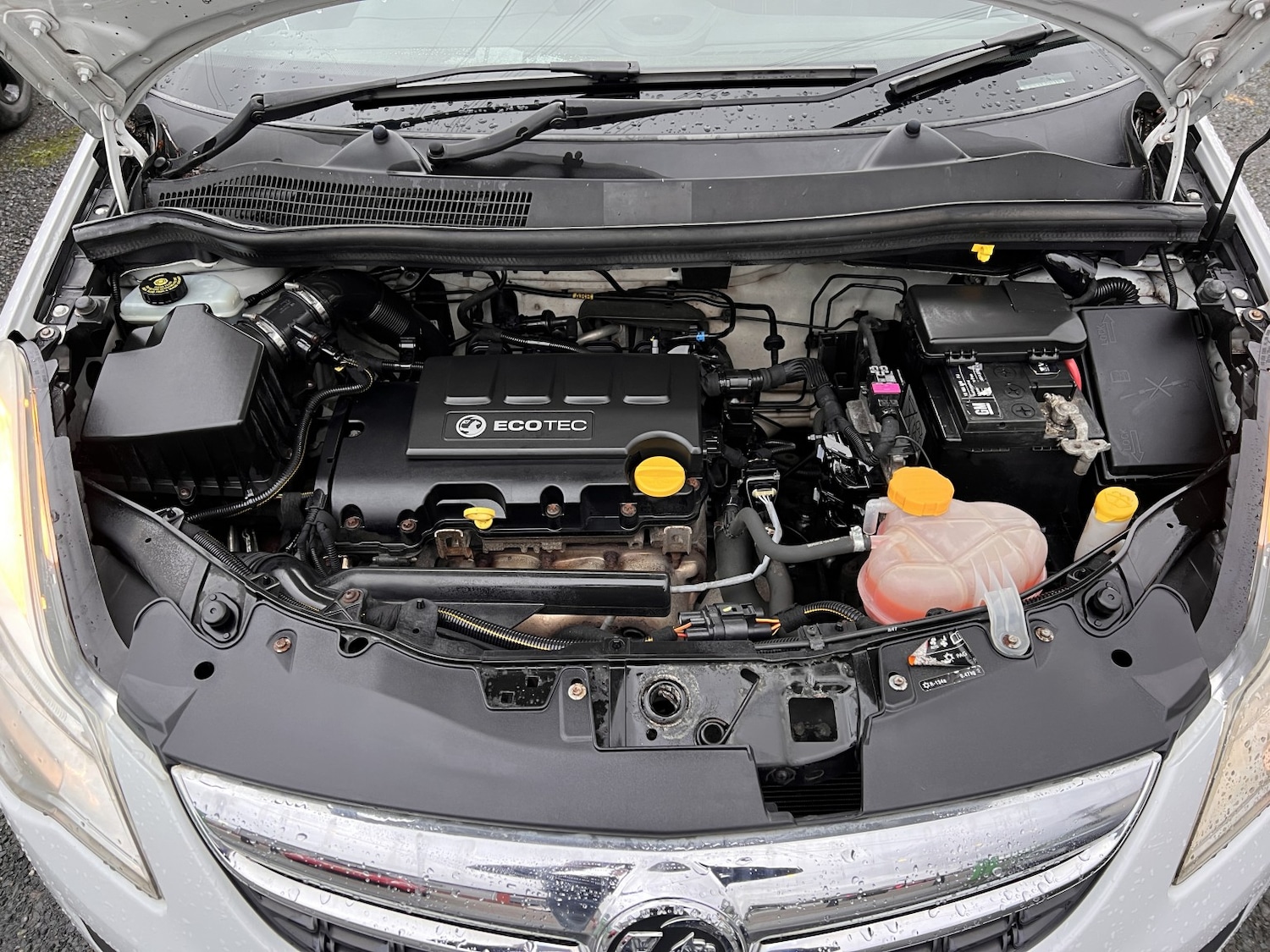 Used Vauxhall Corsa 2012 for sale - 77189229: Photo 10