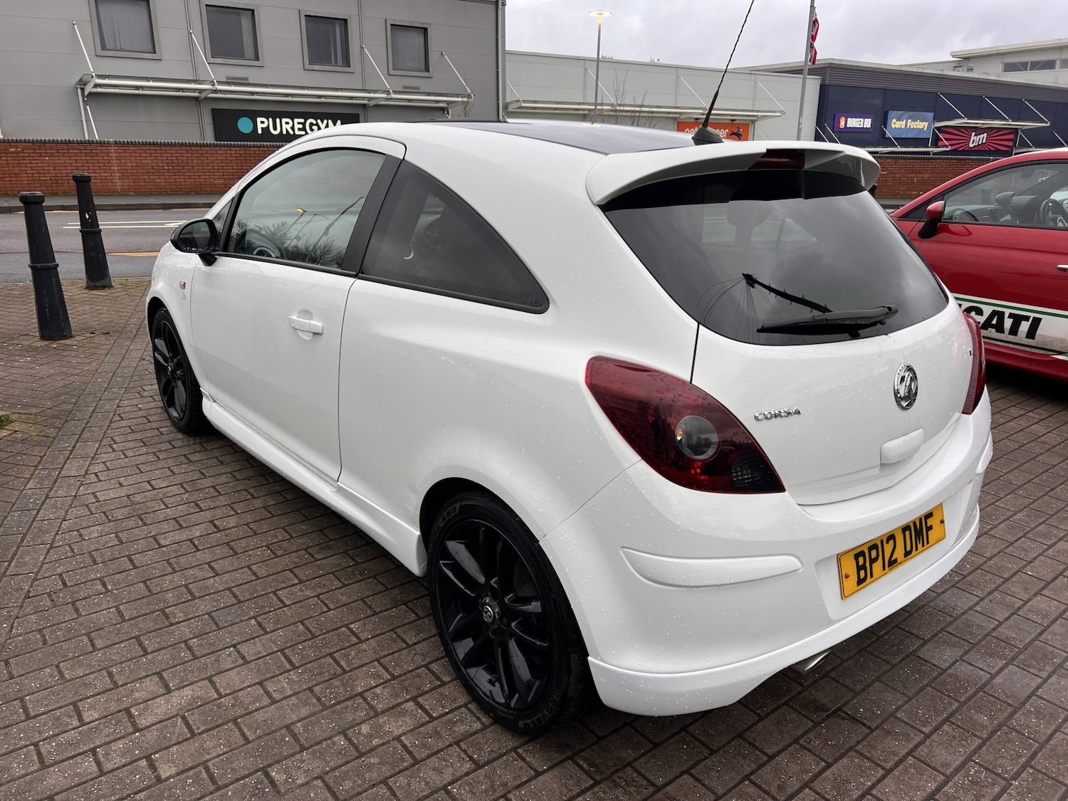 Used Vauxhall Corsa 2012 for sale - 77189229: Photo 4