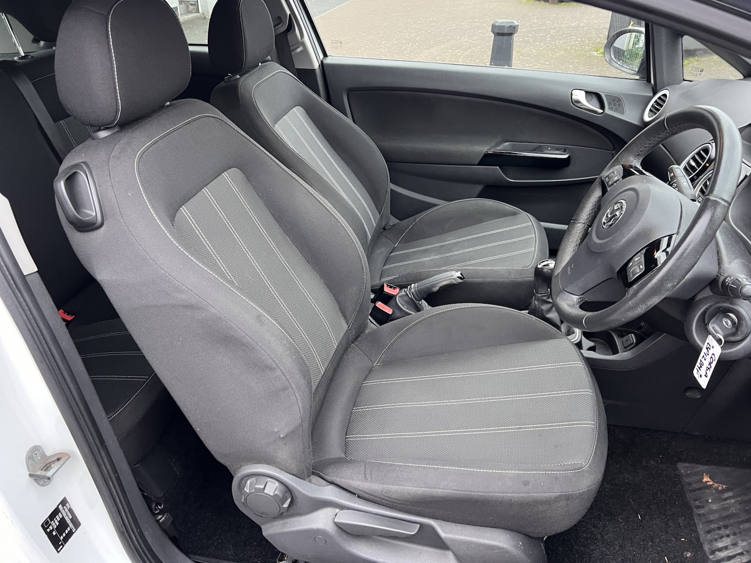 Used Vauxhall Corsa 2012 for sale - 77189229: Photo 5