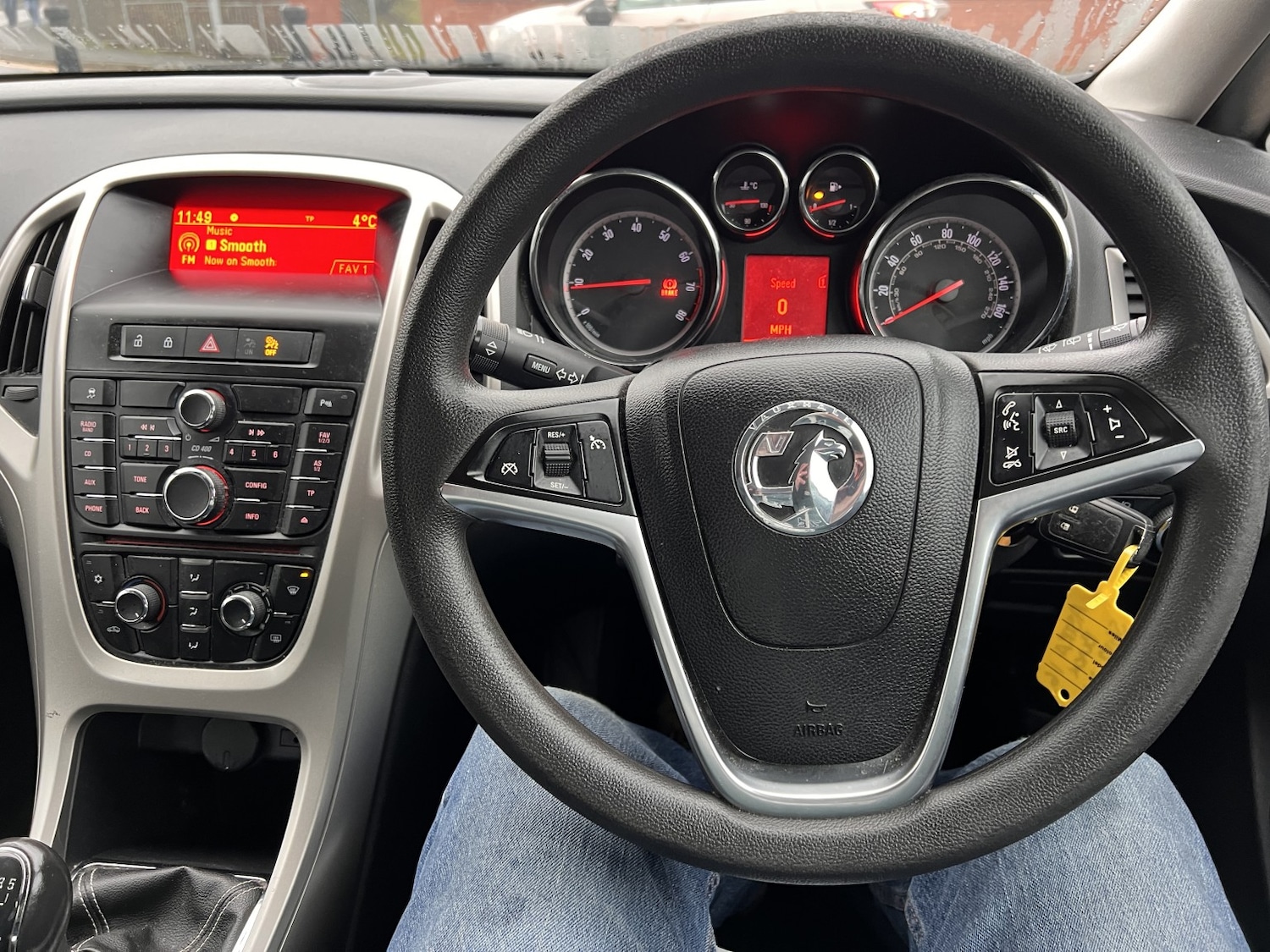 Used Vauxhall Astra 2012 for sale - 77370710: Photo 8