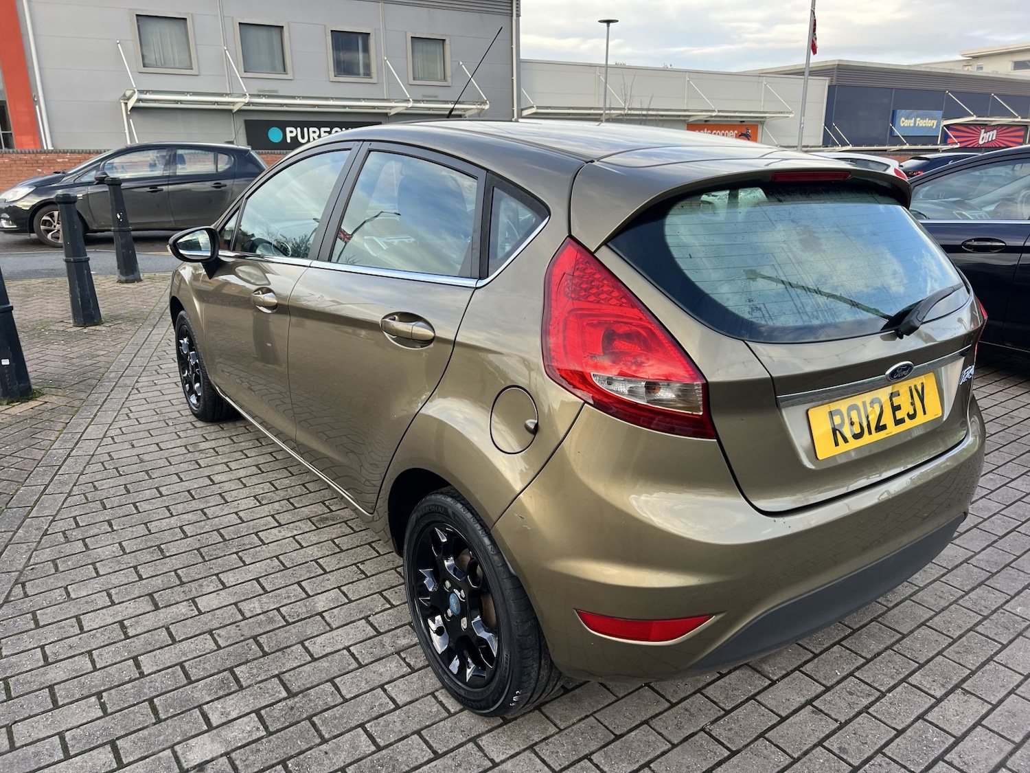 Used Ford Fiesta 2012 for sale - 77118514: Photo 4
