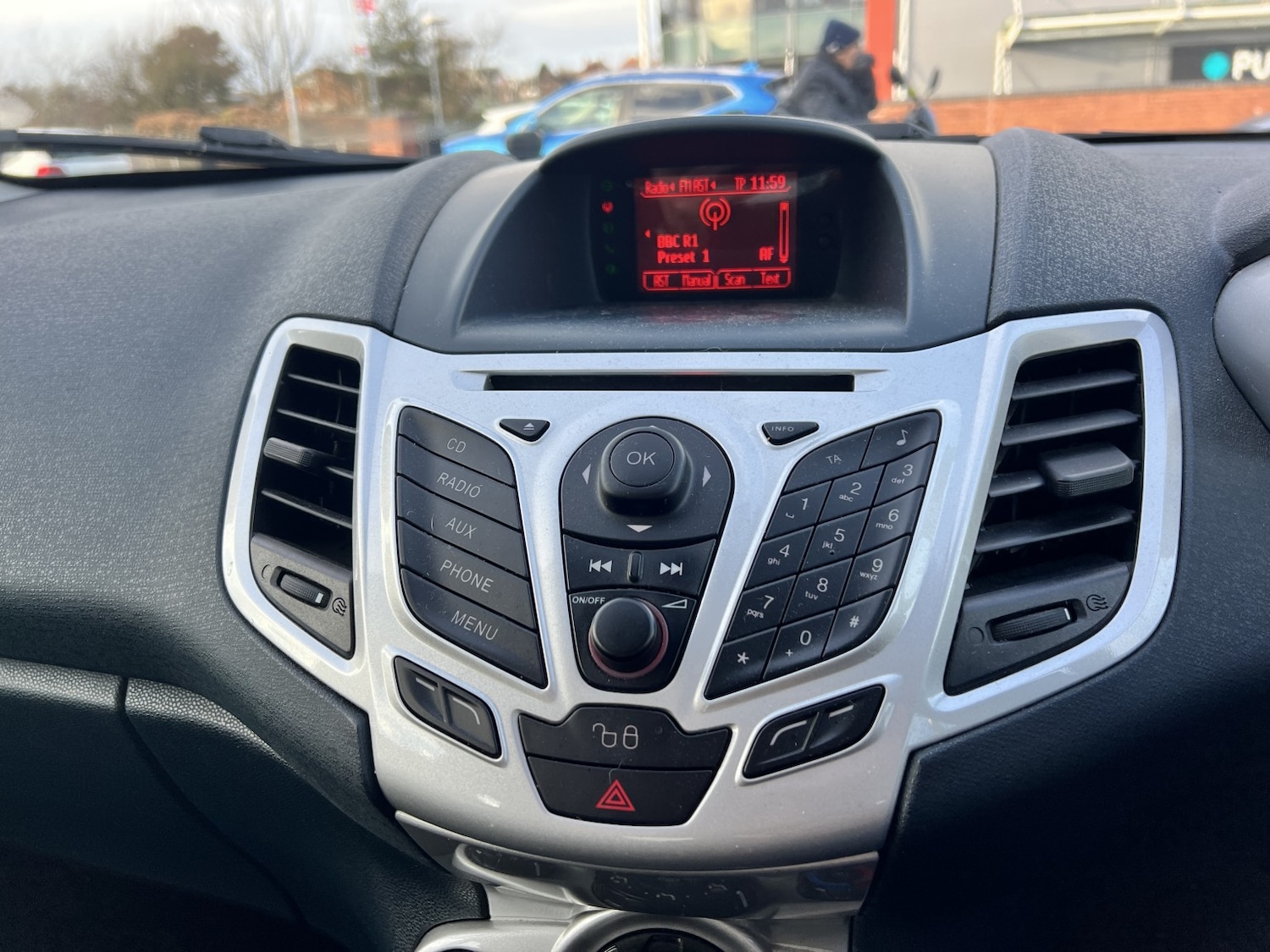 Used Ford Fiesta 2012 for sale - 77118514: Photo 9