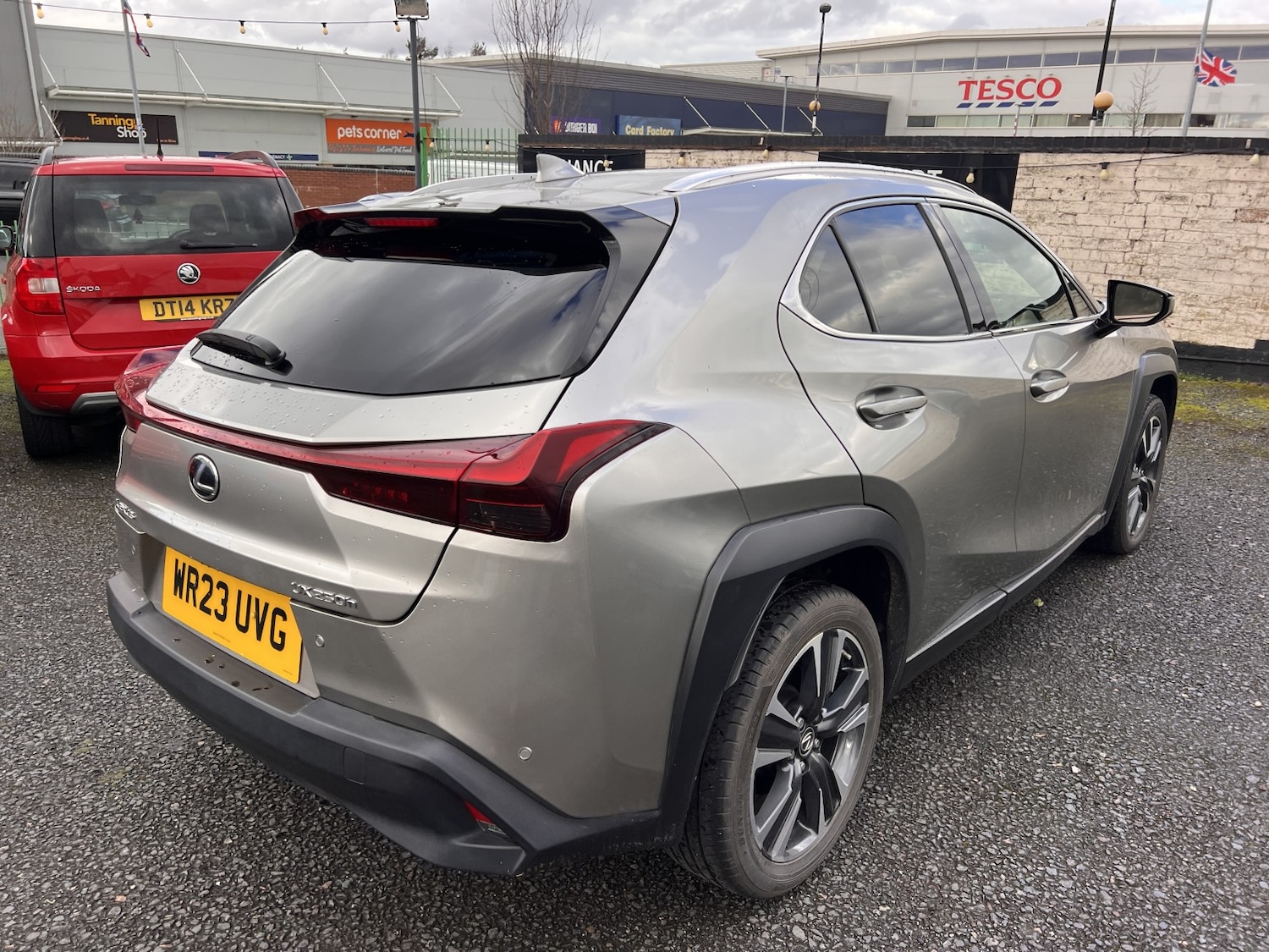 Used Lexus UX 2023 for sale - 77707130: Photo 4