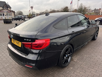 Used BMW 3 Series Gran Turismo 2017 for sale - 77385269: Photo