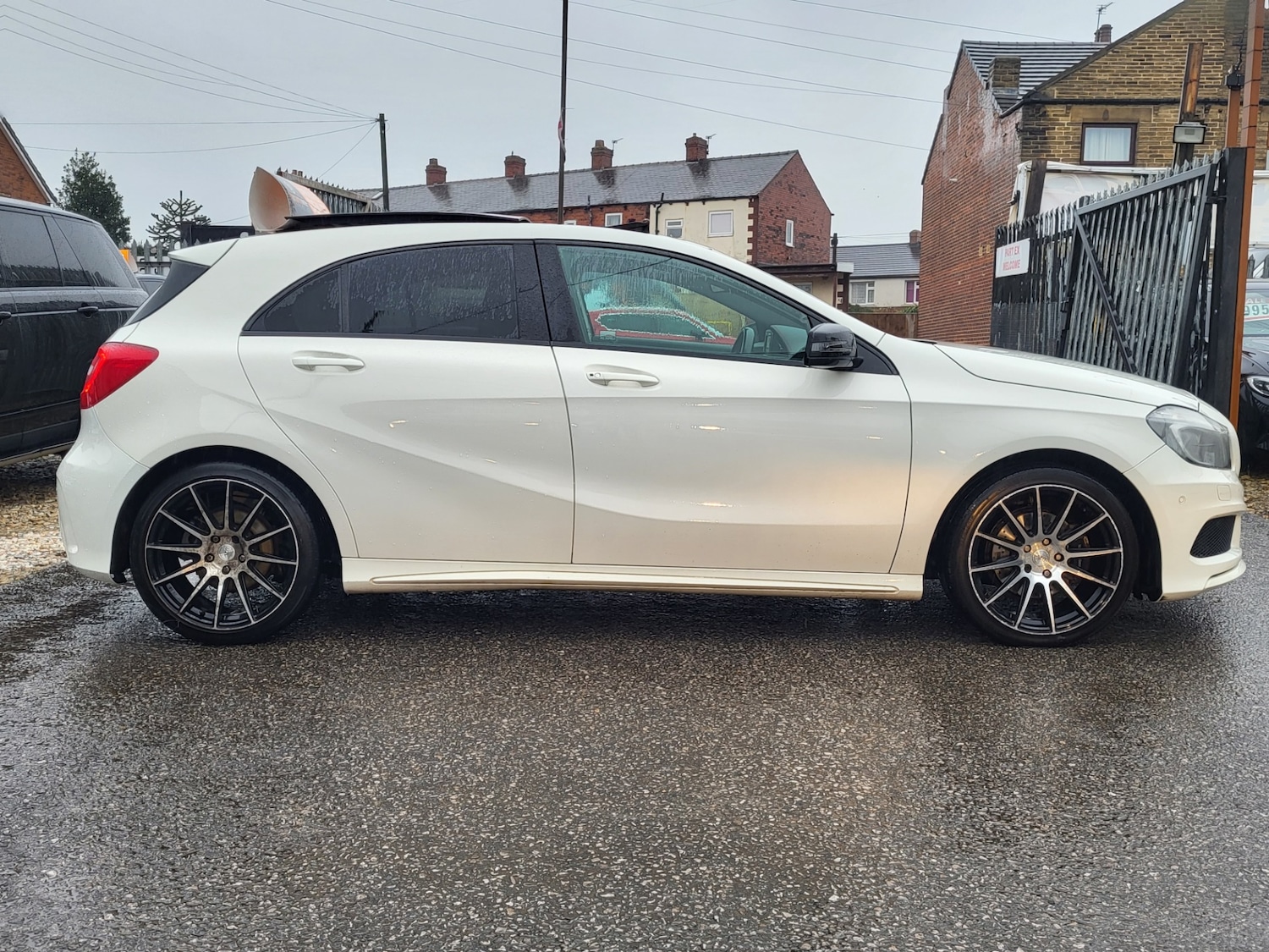 Used Mercedes-Benz A-Class 2014 for sale - 77460366: Photo 17