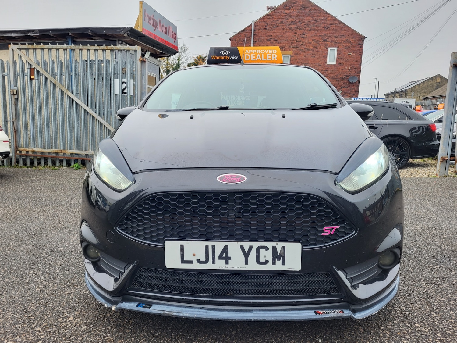 Used Ford Fiesta 2014 for sale - 76963036: Photo 13