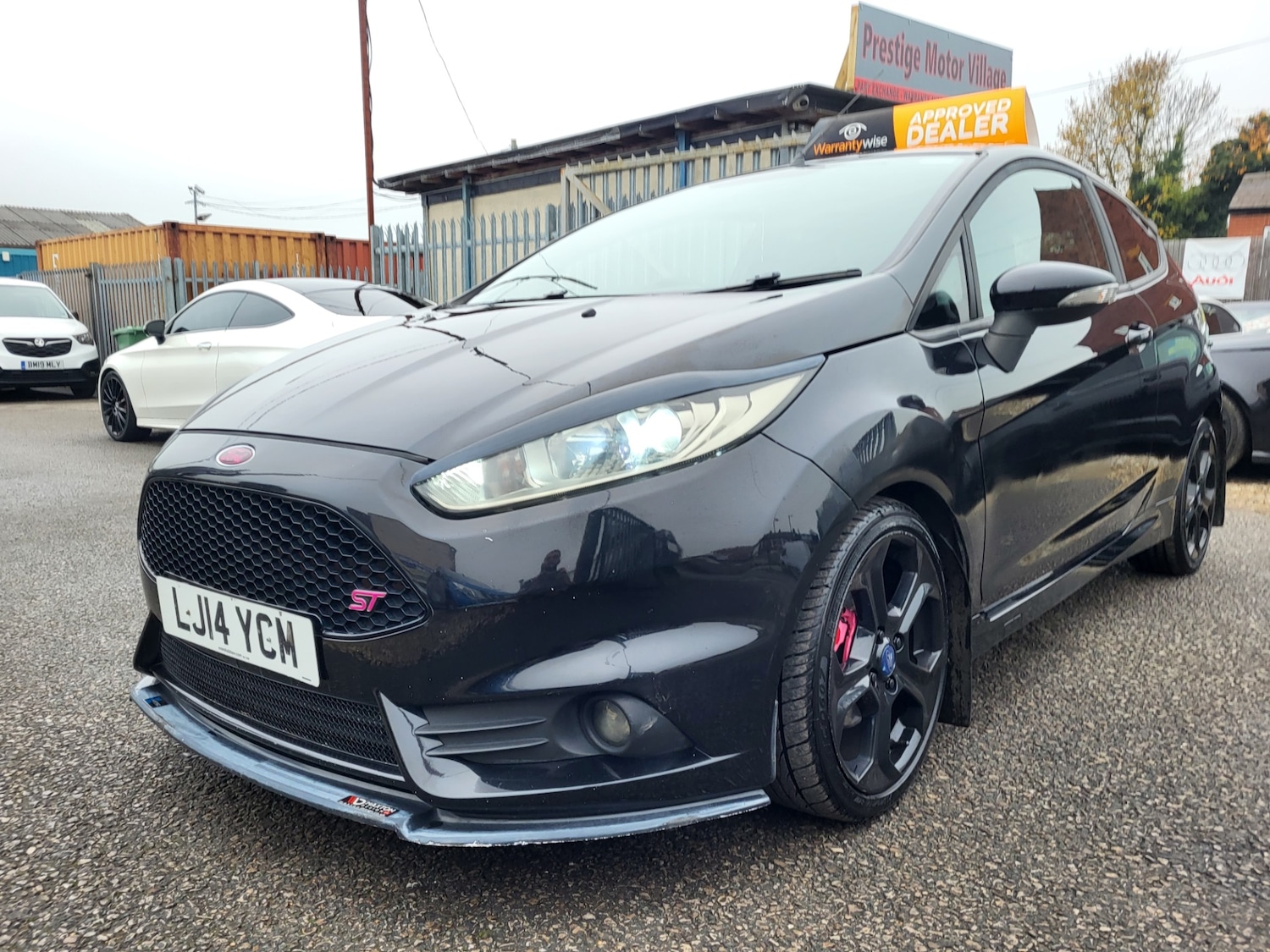 Used Ford Fiesta 2014 for sale - 76963036: Photo 23