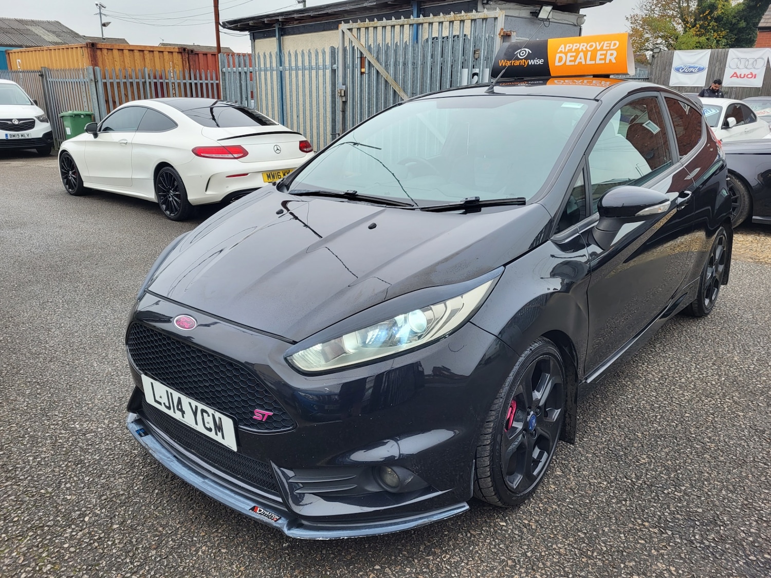 Used Ford Fiesta 2014 for sale - 76963036: Photo 26