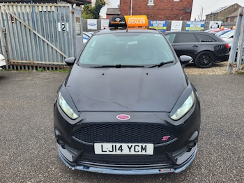 Used Ford Fiesta 2014 for sale - 76963036: Photo