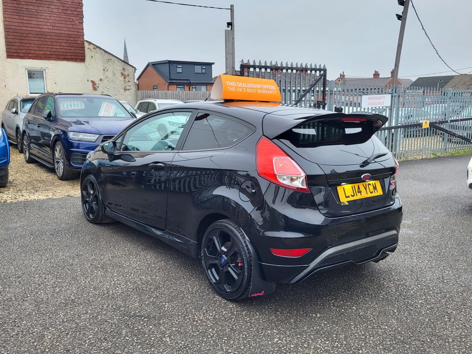 Used Ford Fiesta 2014 for sale - 76963036: Photo 9