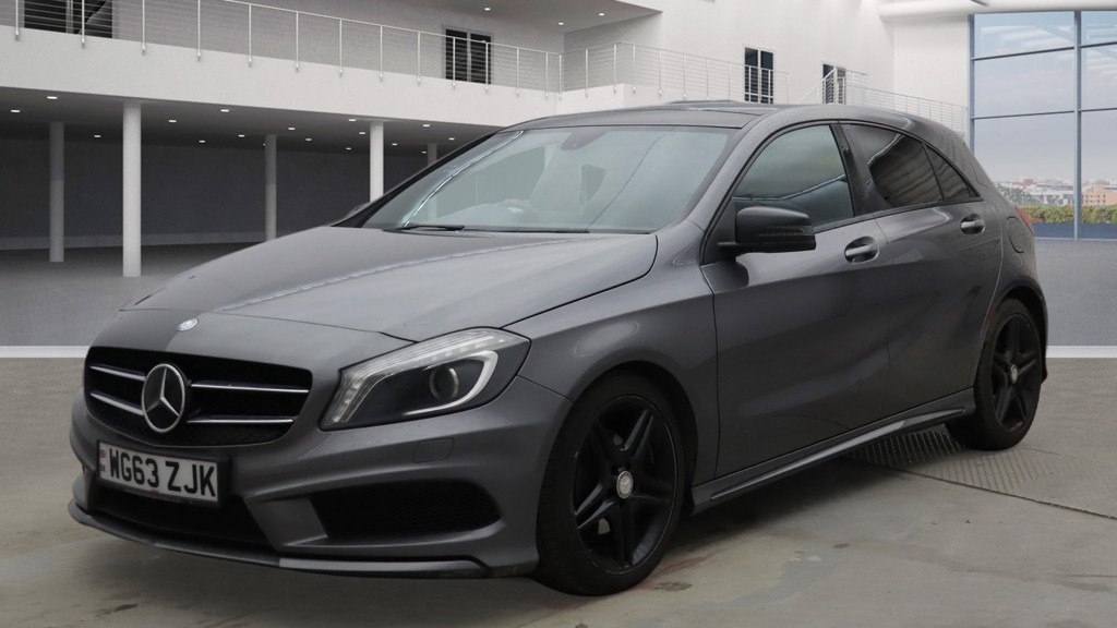 Used Mercedes-Benz A-Class 2013 for sale - 76958209: Photo 2