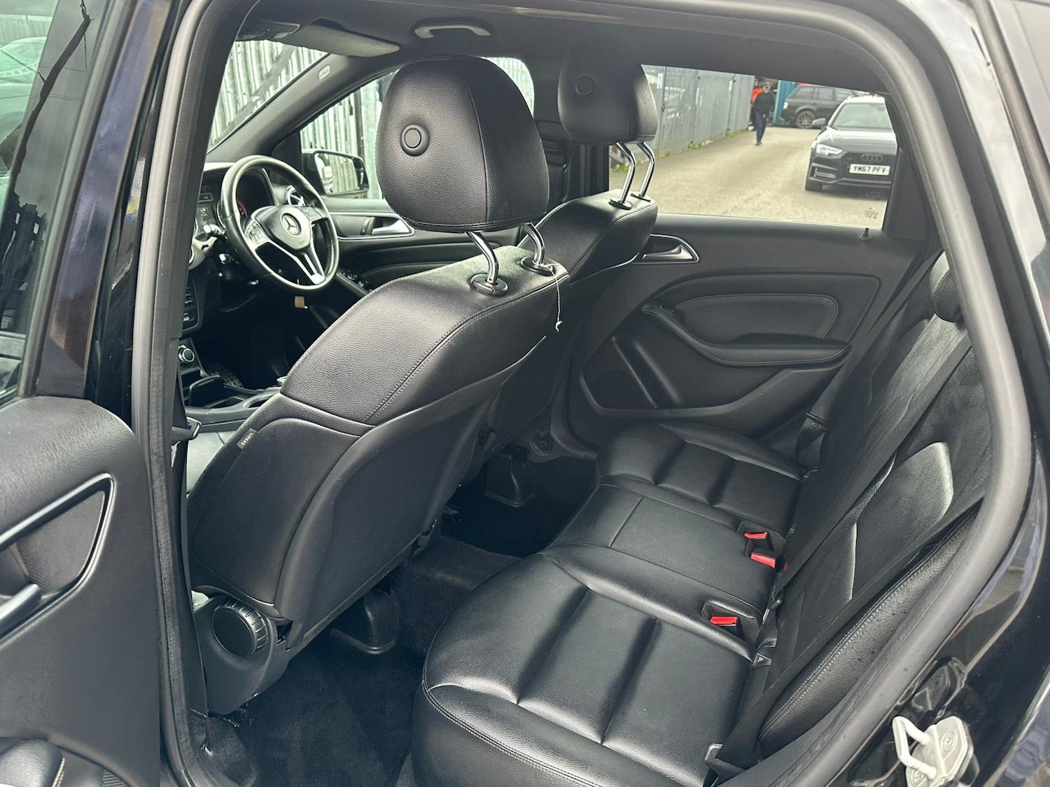 Used Mercedes-Benz B Class 2015 for sale - 78012308: Photo 23