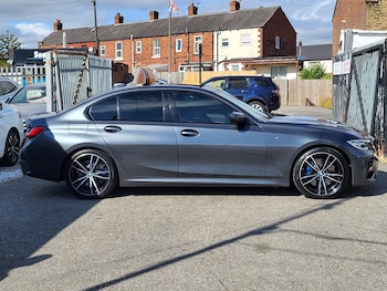 Used BMW 3 Series 2019 for sale - 79333539: Photo