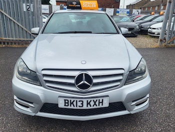 Used Mercedes-Benz C Class 2013 for sale - 79519828: Photo