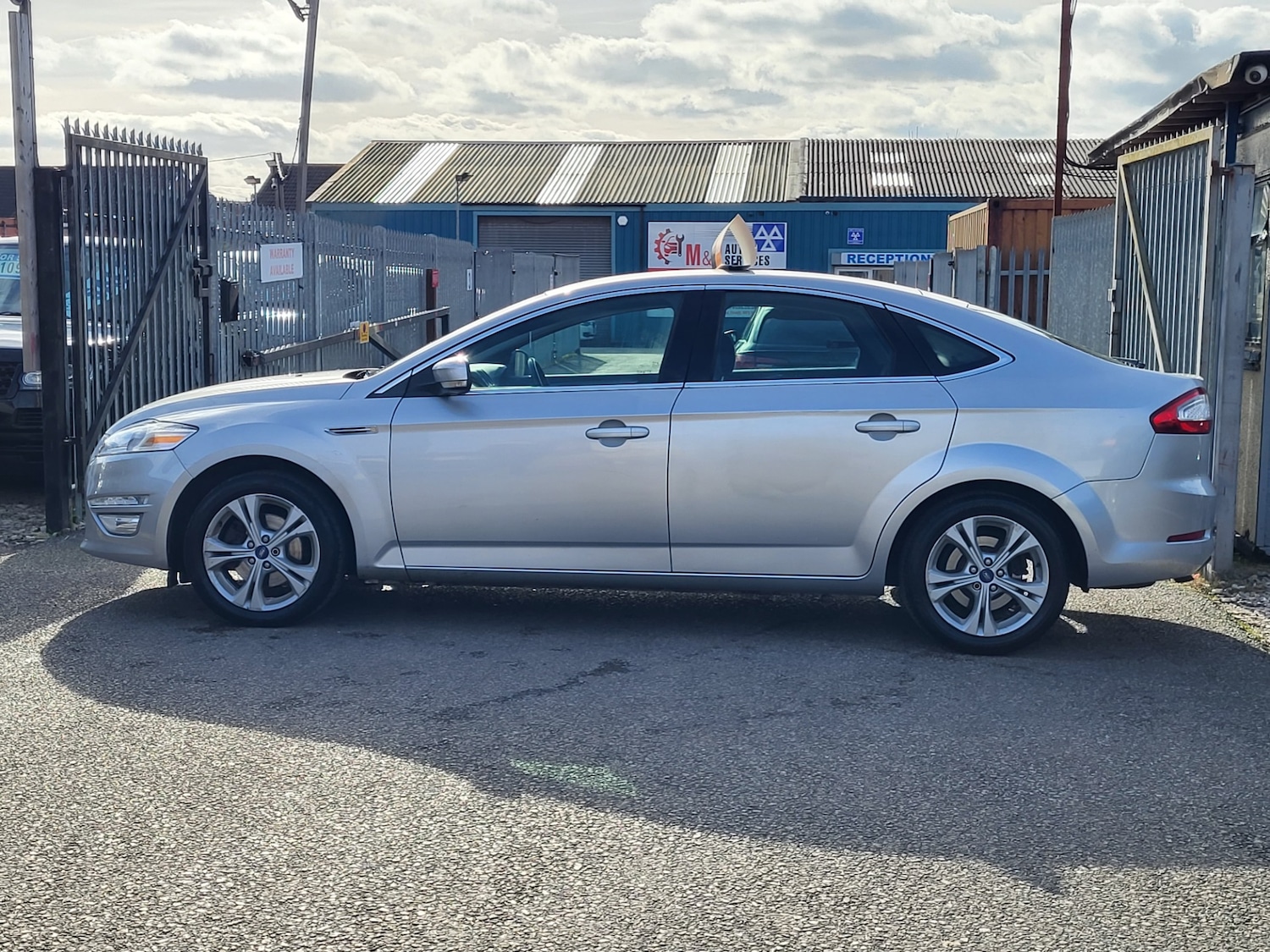 Used Ford Mondeo 2012 for sale - 77650302: Photo 5