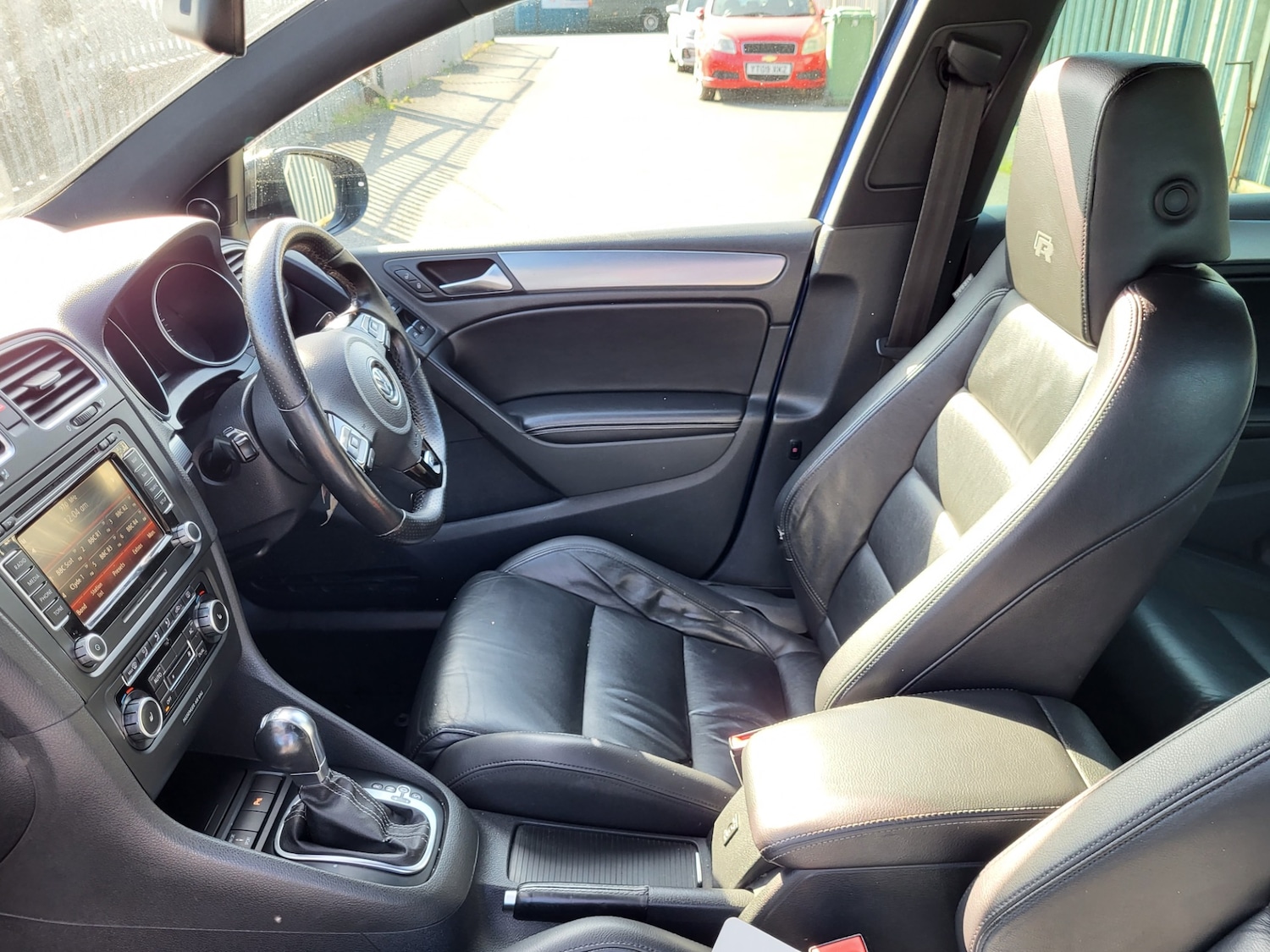 Used Volkswagen Golf 2010 for sale - 76962969: Photo 18