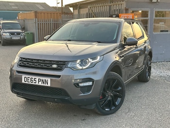 Used Land Rover Discovery Sport 2015 for sale - 77921464: Photo
