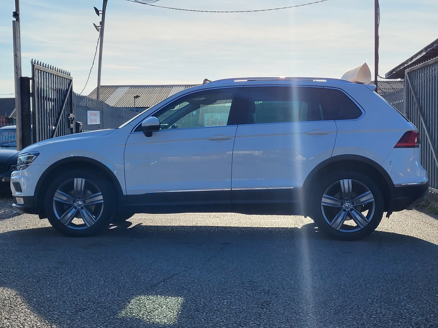 Used Volkswagen Tiguan 2017 for sale - 76963007: Photo 17
