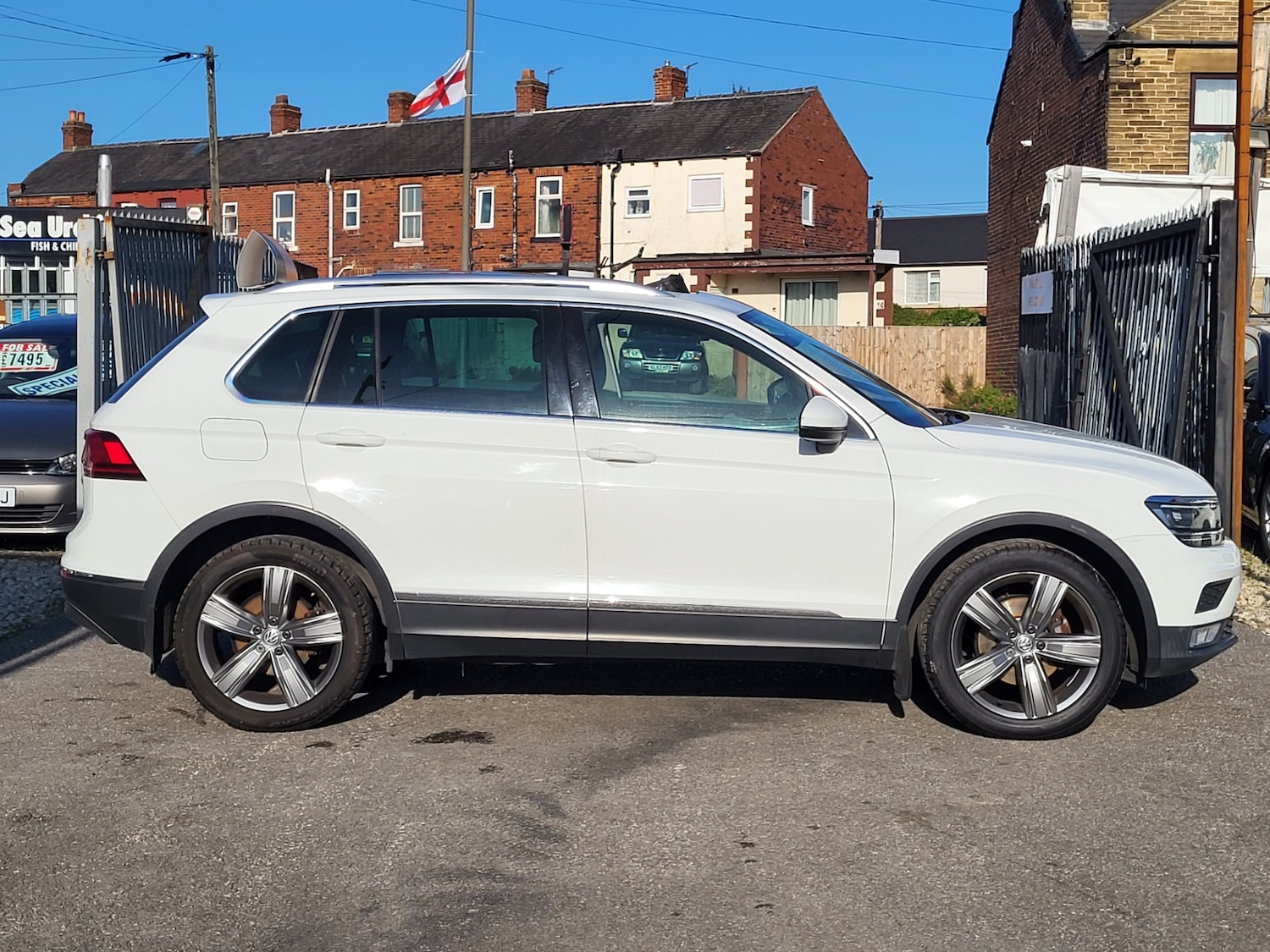 Used Volkswagen Tiguan 2017 for sale - 76963007: Photo 4