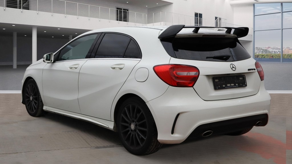 Used Mercedes-Benz A-Class 2014 for sale - 77128284: Photo 4