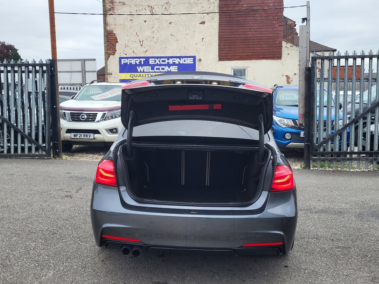 Used BMW 3 Series 2015 for sale - 76963032: Photo 10