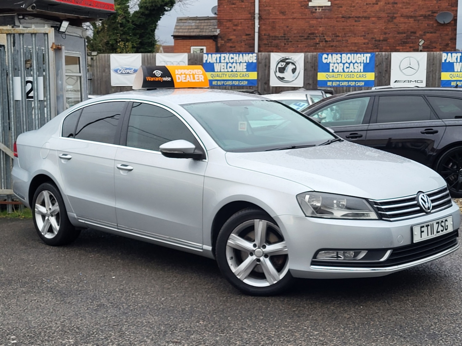 Used Volkswagen Passat 2011 for sale - 76963037: Photo 1
