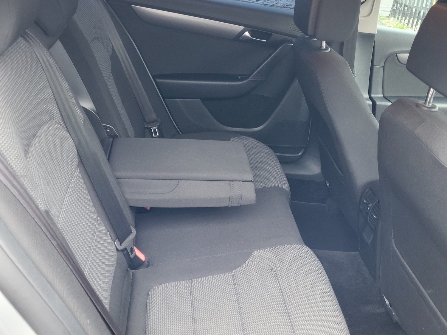 Used Volkswagen Passat 2011 for sale - 76963037: Photo 19