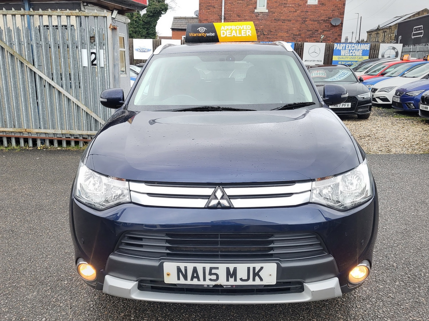 Used Mitsubishi Outlander 2015 for sale - 77297154: Photo 2