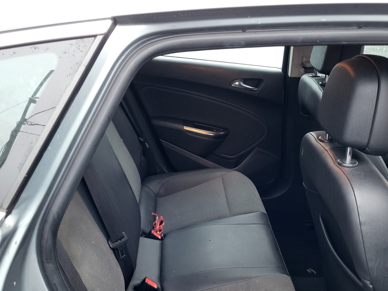 Used Vauxhall Astra 2011 for sale - 77019430: Photo 18