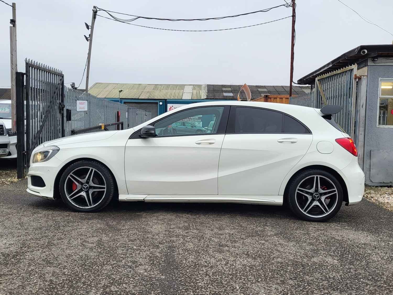 Used Mercedes-Benz A-Class 2013 for sale - 77418380: Photo 16