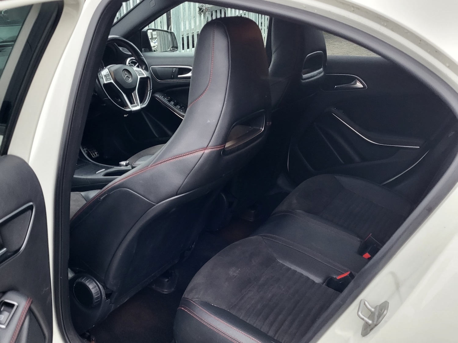 Used Mercedes-Benz A-Class 2013 for sale - 77418380: Photo 18