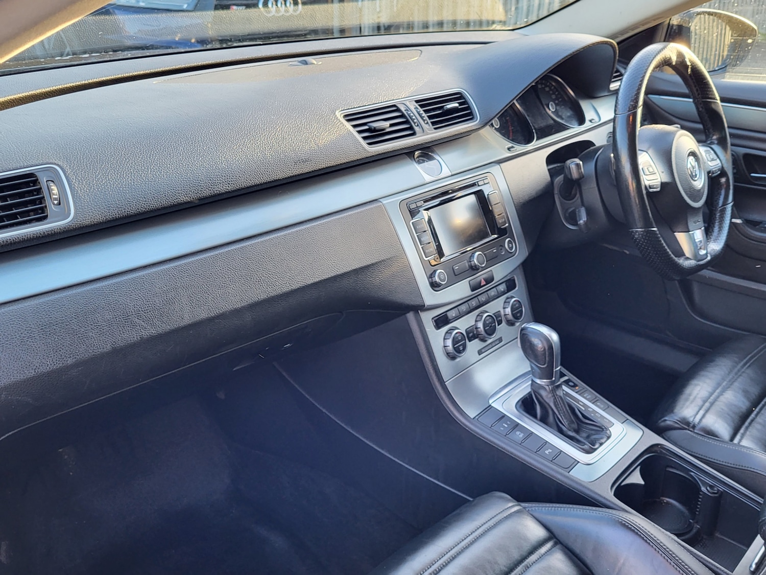 Used Volkswagen CC 2014 for sale - 76960439: Photo 8