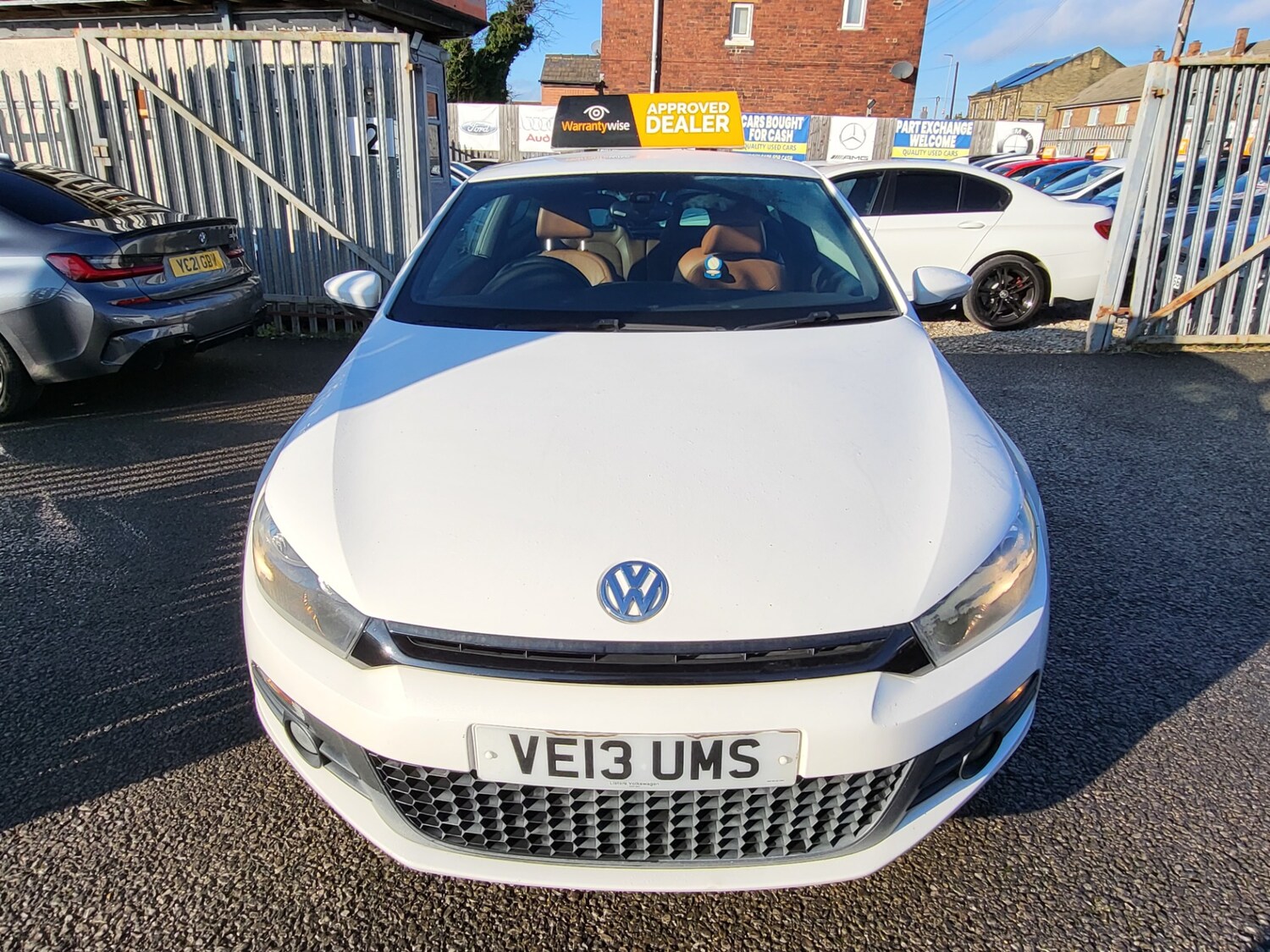 Used Volkswagen Scirocco 2013 for sale - 77137781: Photo 2