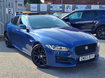 Used Jaguar XE 2016 for sale - 79252548: Photo