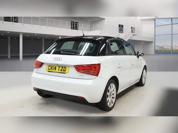Used Audi A1 2014 for sale - 77149556: Photo