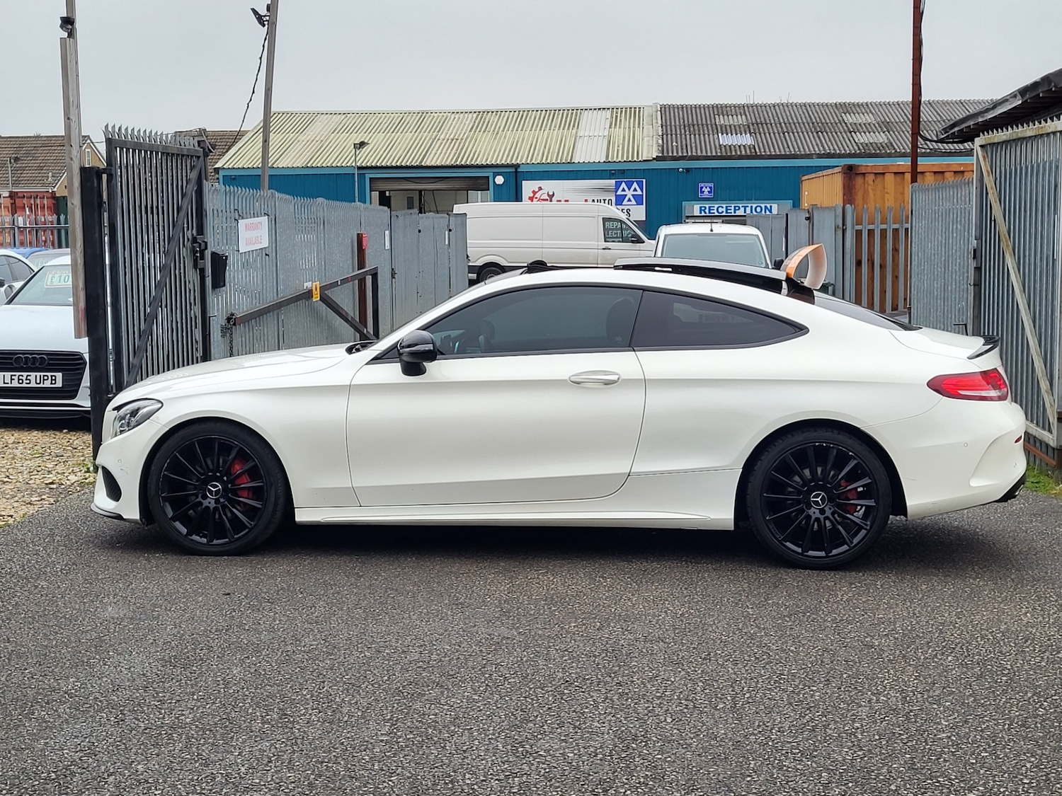 Used Mercedes-Benz C Class 2016 for sale - 76960338: Photo 5