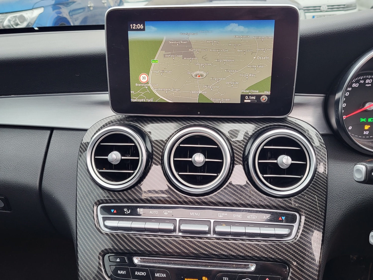 Used Mercedes-Benz C Class 2016 for sale - 76960338: Photo 8