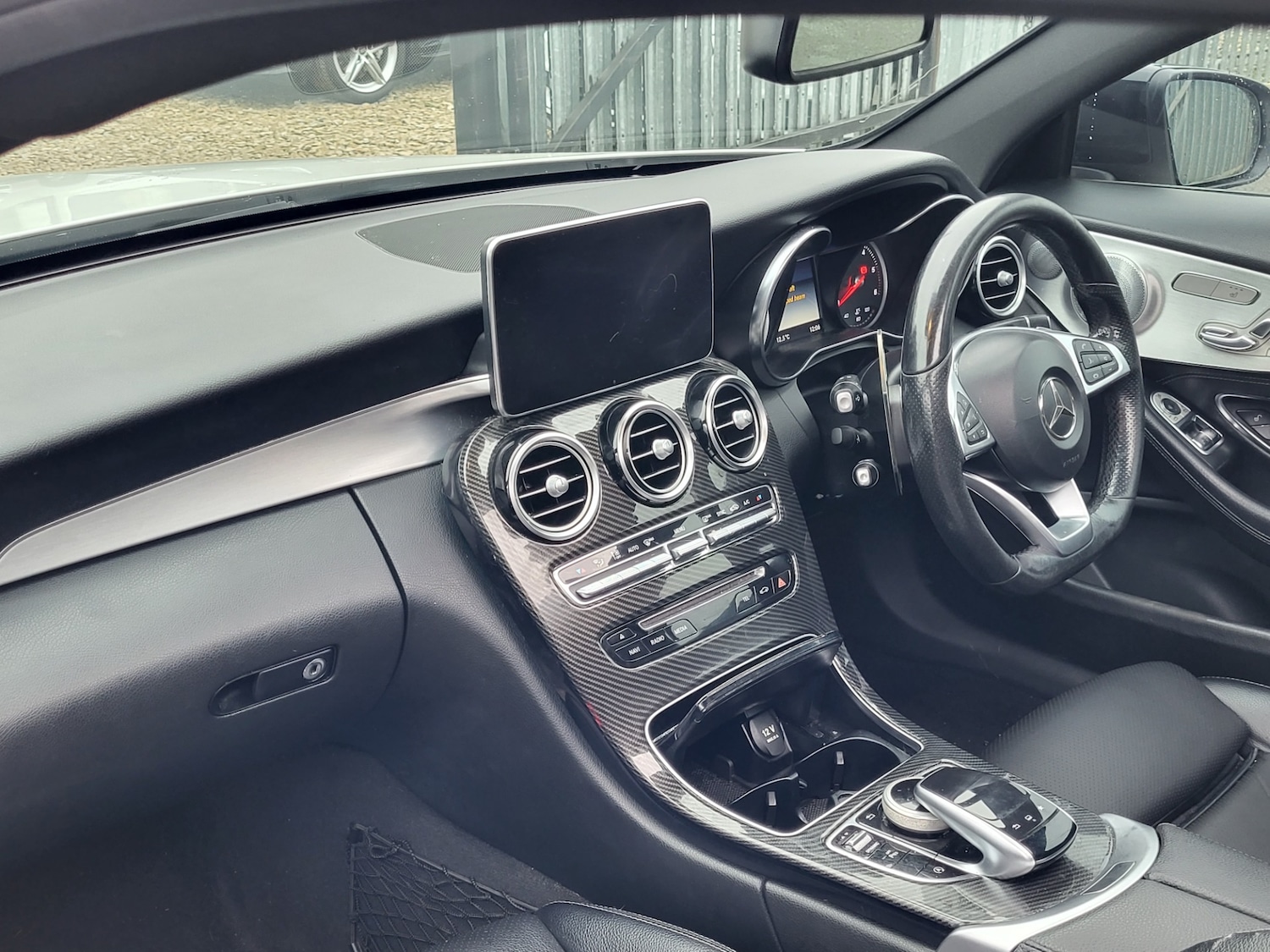 Used Mercedes-Benz C Class 2016 for sale - 76960338: Photo 9