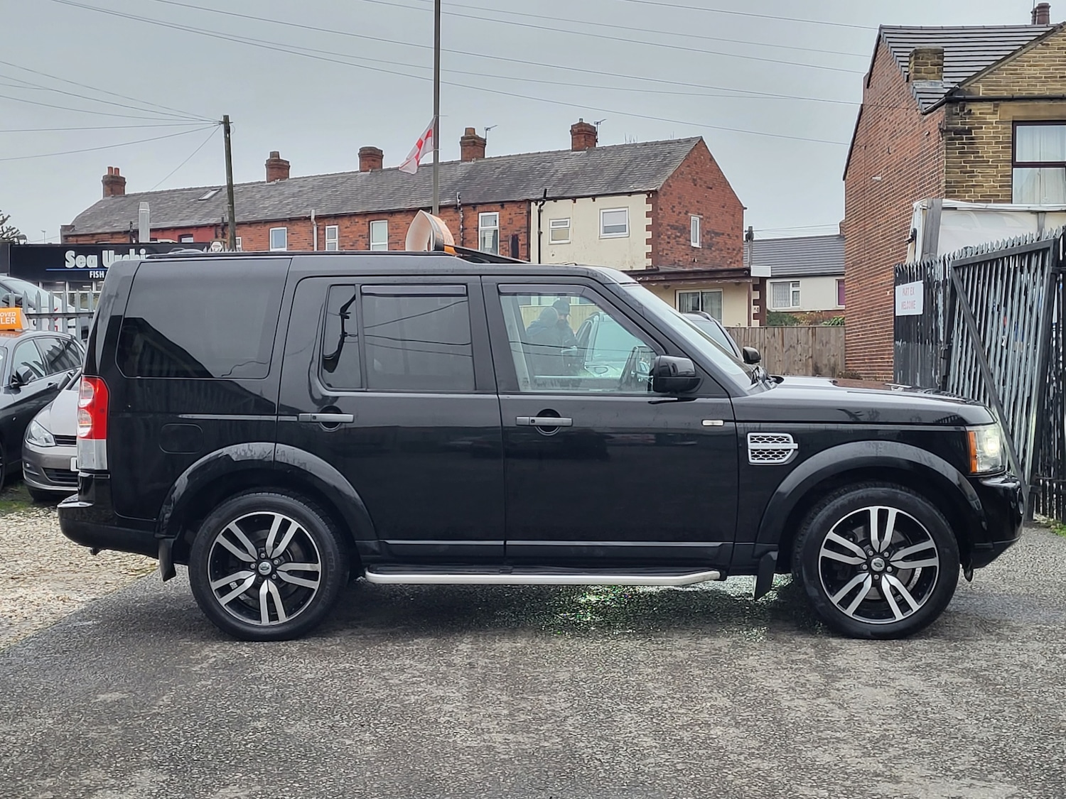 Used Land Rover Discovery 2012 for sale - 77418286: Photo 3