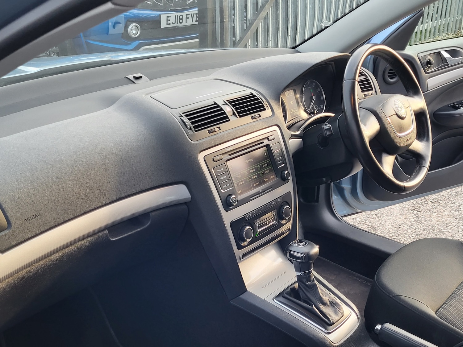 Used Skoda Octavia 2010 for sale - 76960250: Photo 7