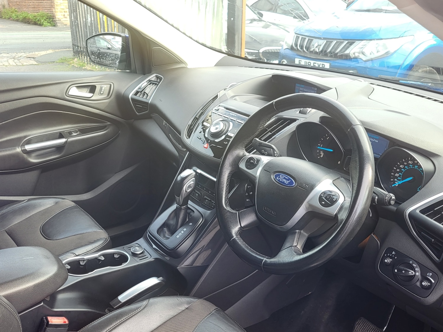 Used Ford Kuga 2014 for sale - 76960341: Photo 6