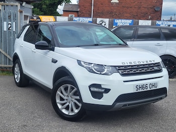Used Land Rover Discovery Sport 2016 for sale - 78915370: Photo
